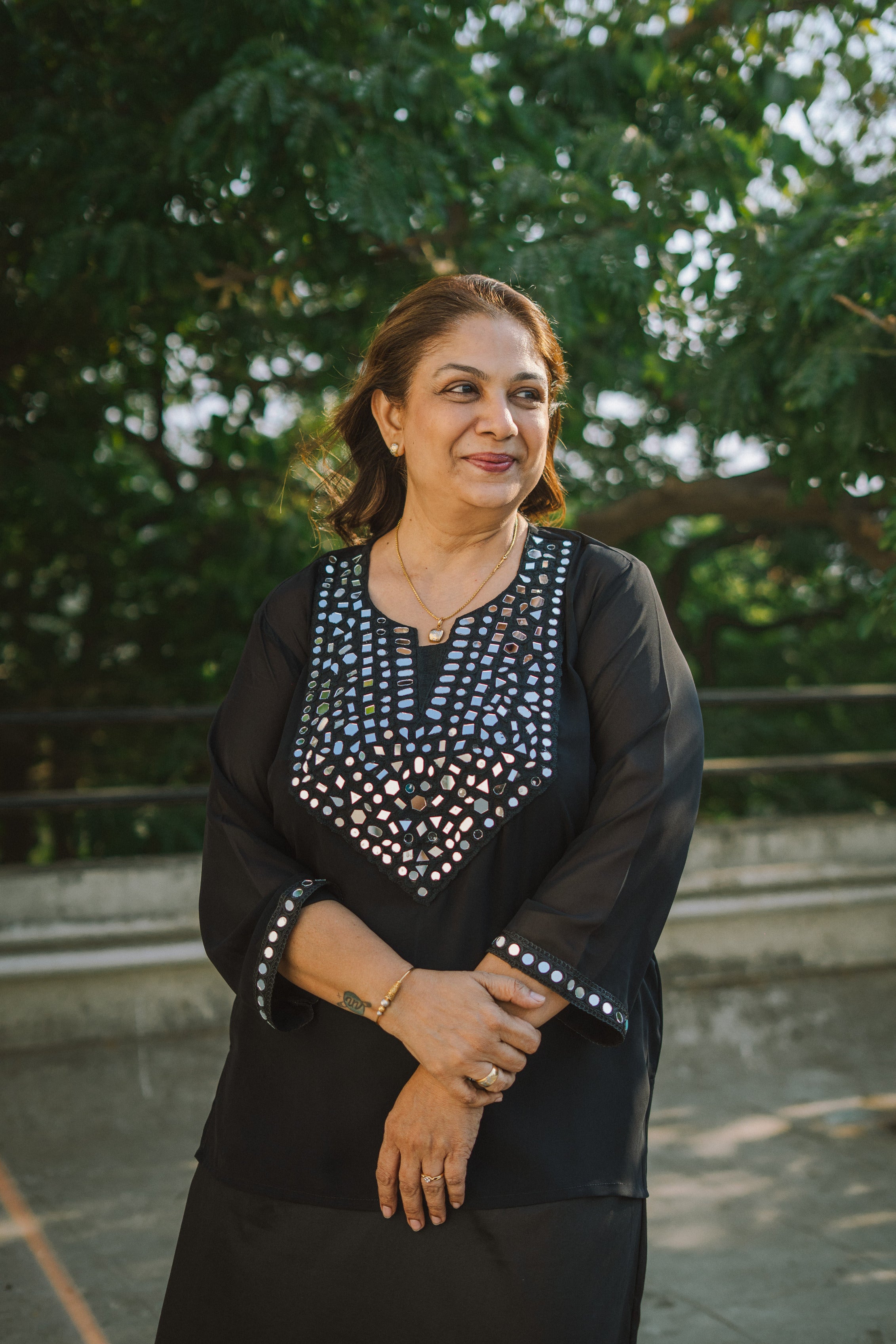 Black Star Aaina Kurti