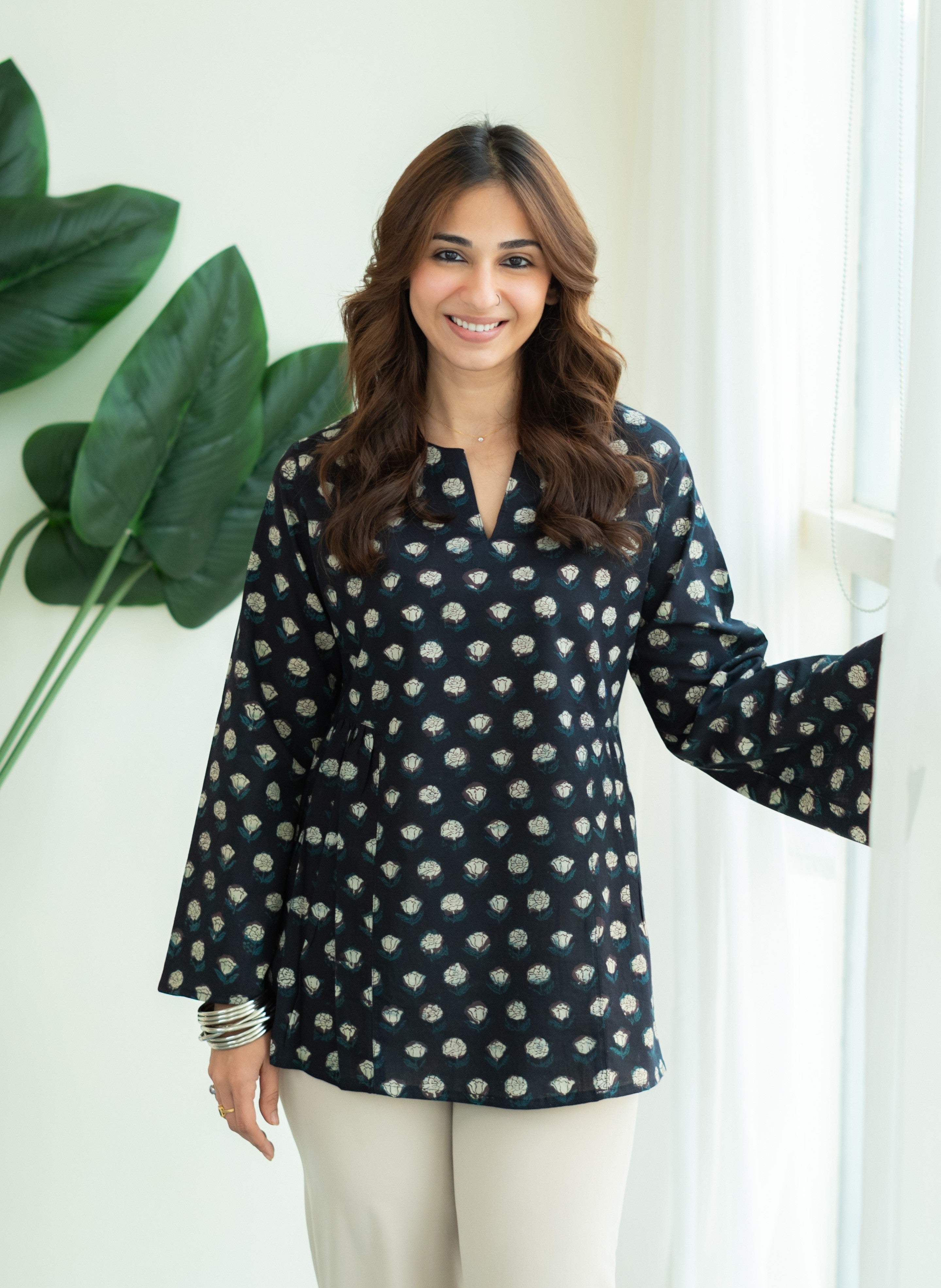 Black Floral Bell Sleeves Cotton Short Top