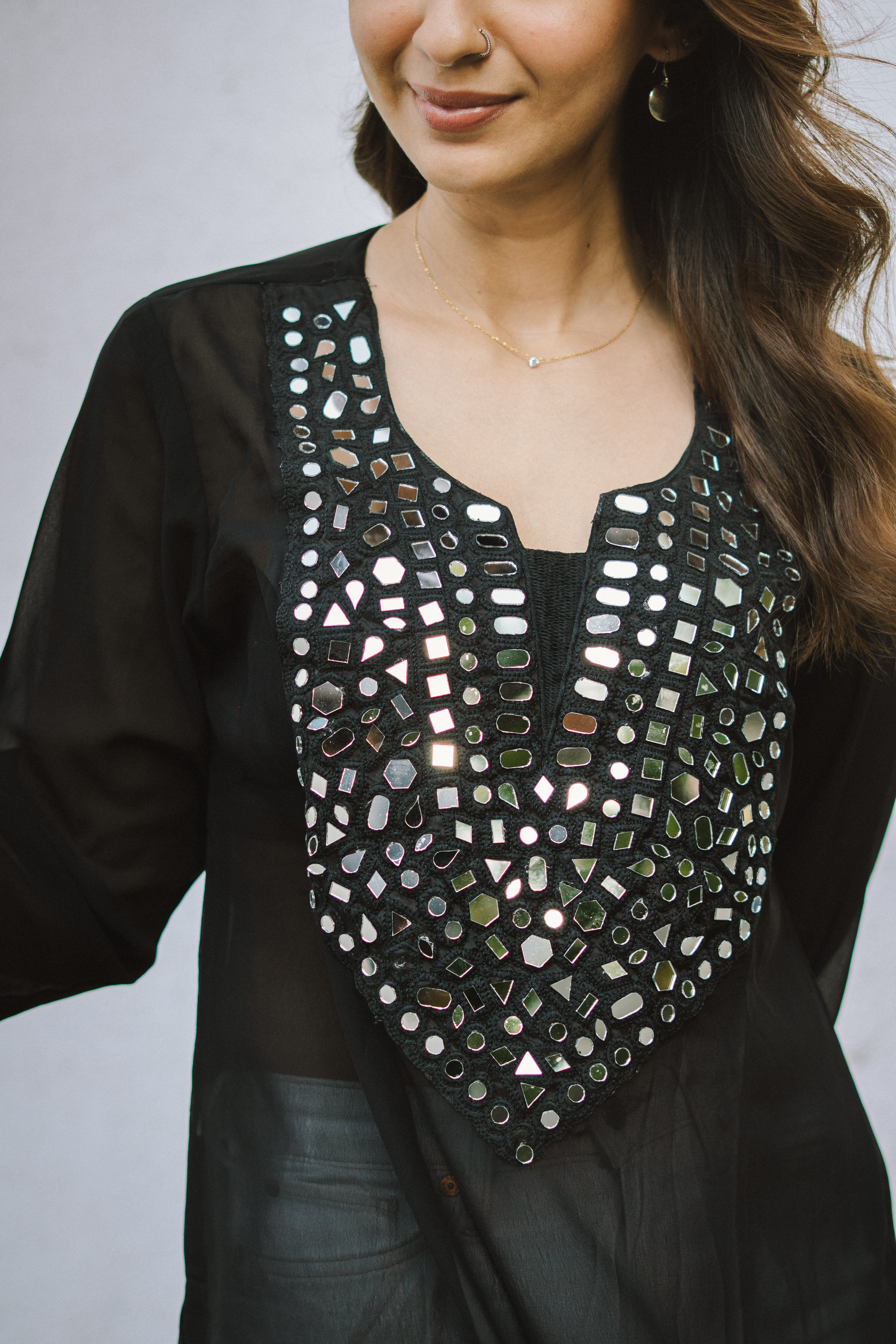Black Star Aaina Kurti